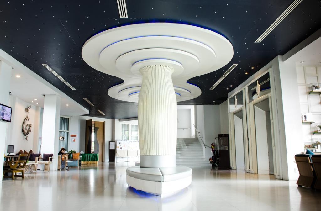 Prajaktra Design Hotel Удон-Тхани Экстерьер фото